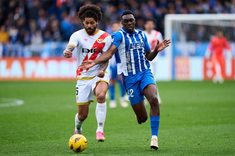 Alaves quyết chiến với Vallecano