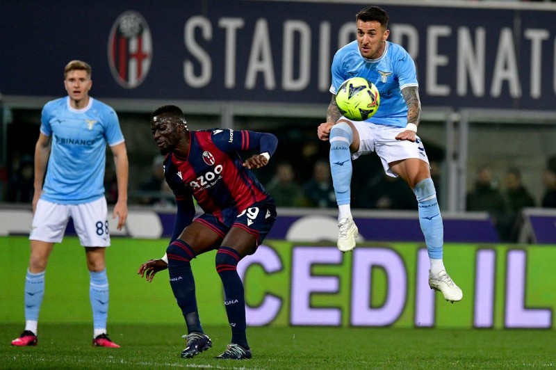 Bologna đủ sức hạ gục Lazio